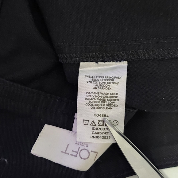 Loft  Belted  Mini  Pencil Skirt with Pockets  Women's Size 8  Black Casual - Picture 10 of 11